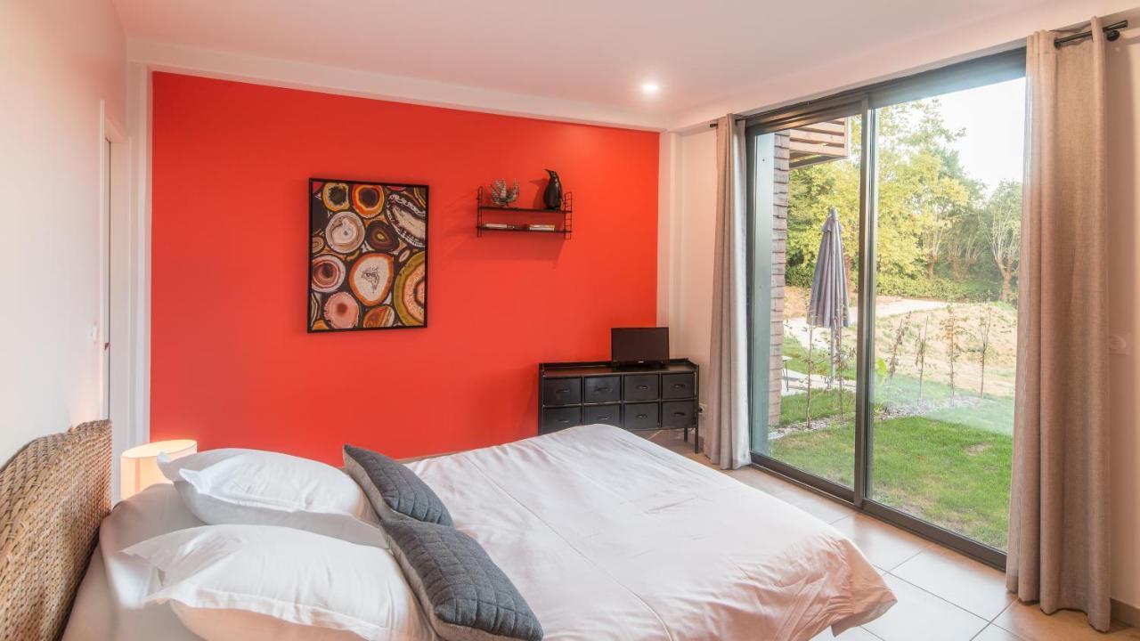 Plein Soleil Avec Jacuzzi Privatif Et Parking Prive Apartment Sarlat-la-Caneda Ngoại thất bức ảnh