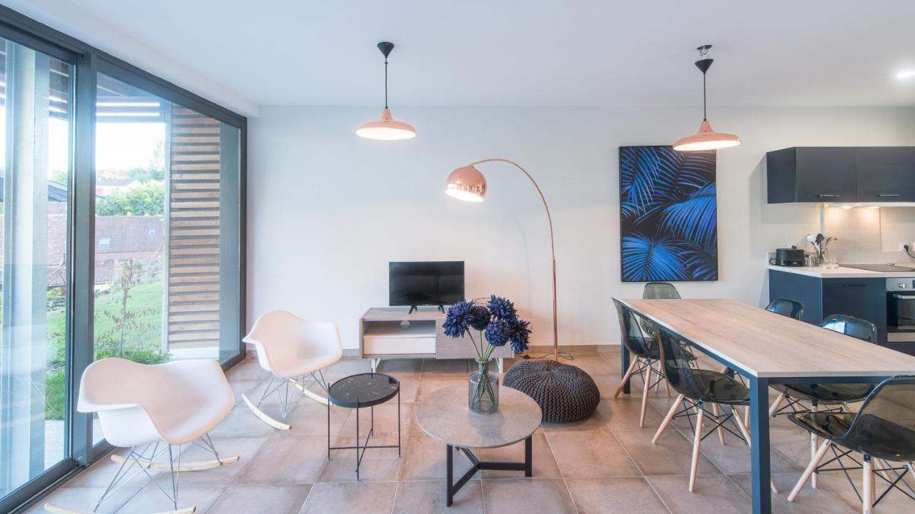 Plein Soleil Avec Jacuzzi Privatif Et Parking Prive Apartment Sarlat-la-Caneda Ngoại thất bức ảnh