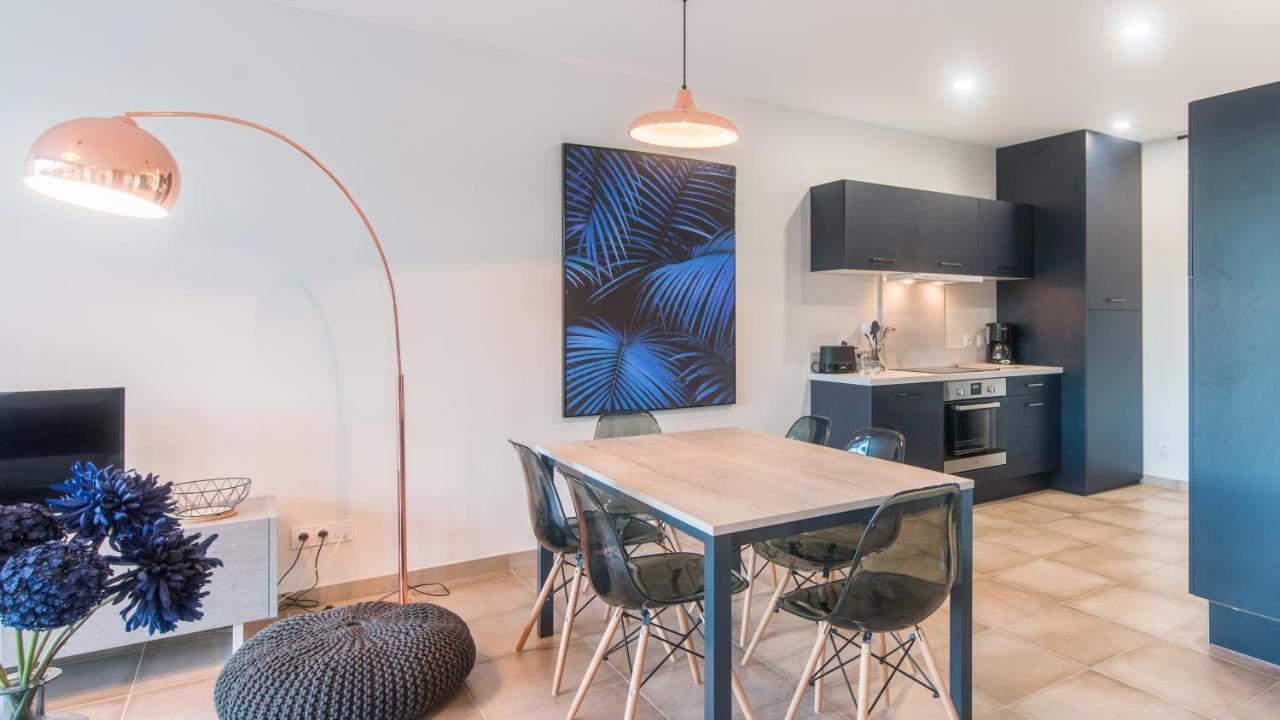 Plein Soleil Avec Jacuzzi Privatif Et Parking Prive Apartment Sarlat-la-Caneda Ngoại thất bức ảnh